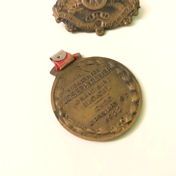 Vintage 1922 98th Annual Session Odd Fellows Medal Joseph  Oliver - Picture 8 of 8